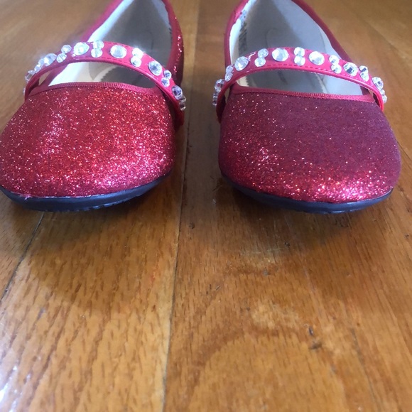 Lands End red sparkly Mary Jane shoes size 3. - Picture 3 of 9